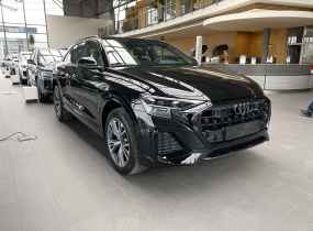 Audi Q8 2025