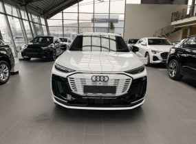 Audi Q6 e-tron 2025