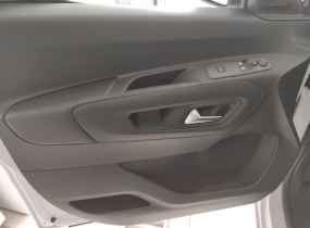 Fiat Doblo Combi Crew Cab