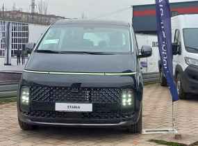 HYUNDAI Staria US4 2.2 CRDi 7-Top Nappa 2SR 8AT 4WD