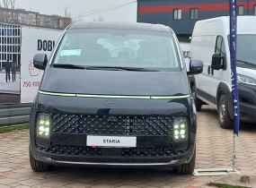 HYUNDAI Staria US4 2.2 CRDi 7-Top Nappa 2SR 8AT 4WD