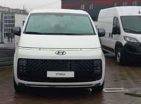 HYUNDAI Staria US4 2.2 CRDi 7-Top Nappa 8AT 4WD