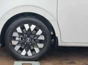 HYUNDAI Staria US4 2.2 CRDi 7-Top Nappa 8AT 4WD