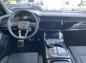 Audi Q8 2025
