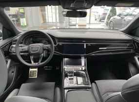Audi Q8 2025