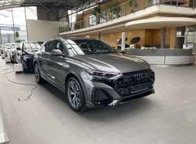 Audi Q8 2025