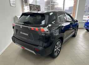SUZUKI S-Cross 1.4L 4WD GLX AT