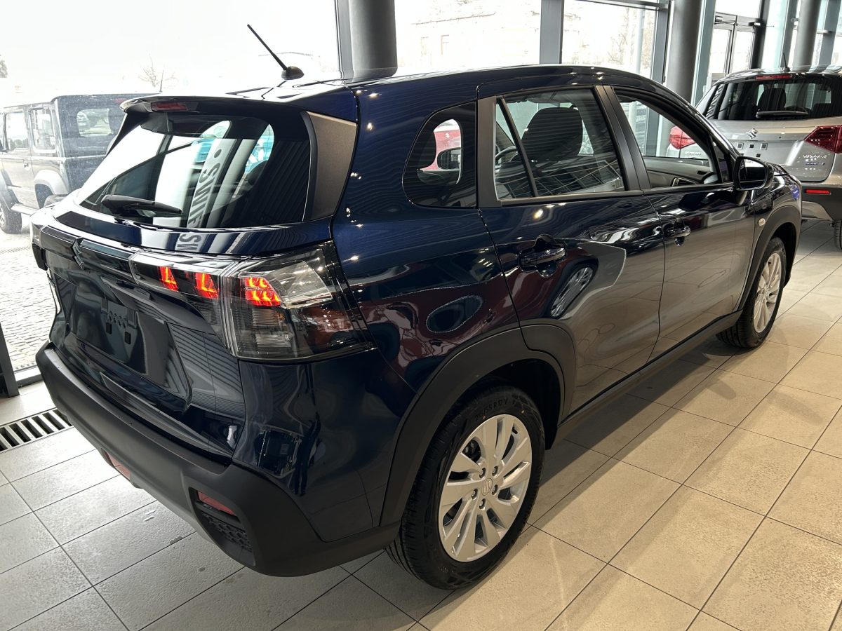 Suzuki S-cross 1.4T 2WD M/T GL