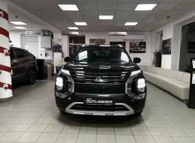 MITSUBISHI Outlander 2.5 CVT Ultimate