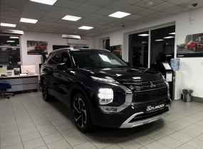 MITSUBISHI Outlander 2.5 CVT Ultimate