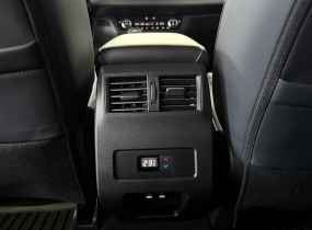 MITSUBISHI Outlander 2.5 CVT Intense