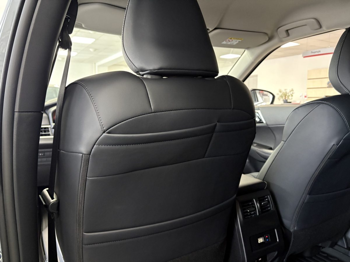 MITSUBISHI Outlander 2.5 CVT Intense