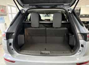 MITSUBISHI Outlander 2.5 CVT Intense