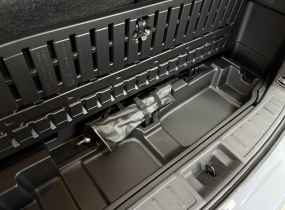 MITSUBISHI Outlander 2.5 CVT Intense