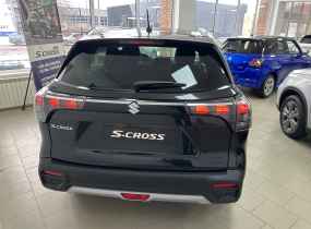 SUZUKI S-Cross 1.4L 4WD GLX AT