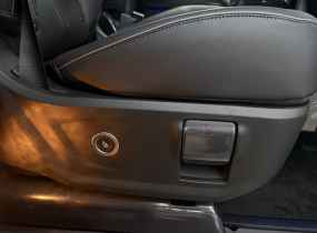 HYUNDAI Staria US4 2.2 CRDi 7-Top Nappa 8AT 4WD