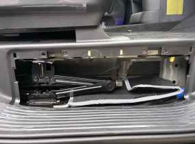 HYUNDAI Staria US4 2.2 CRDi 7-Top Nappa 8AT 4WD