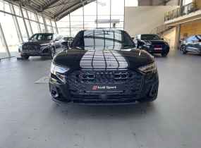 Audi S8 2025