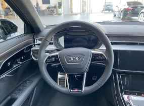 Audi S8 2025