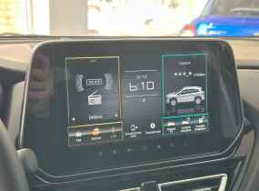 SUZUKI S-Cross 1.4L 2WD GLX AT