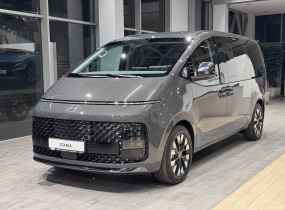 Hyundai Staria 2.2 CRDi 7-Top Bronze 8AT 4WD