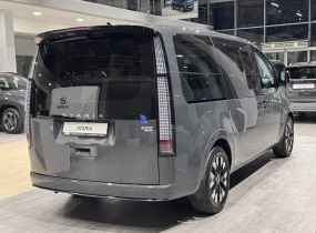 Hyundai Staria 2.2 CRDi 7-Top Bronze 8AT 4WD