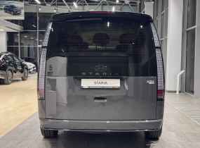 Hyundai Staria 2.2 CRDi 7-Top Bronze 8AT 4WD