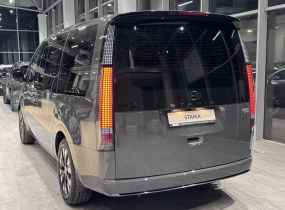 Hyundai Staria 2.2 CRDi 7-Top Bronze 8AT 4WD