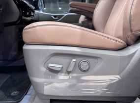 Hyundai Staria 2.2 CRDi 7-Top Bronze 8AT 4WD