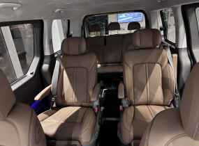 Hyundai Staria 2.2 CRDi 7-Top Bronze 8AT 4WD