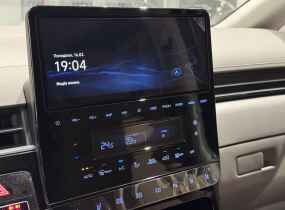 Hyundai Staria 2.2 CRDi 7-Top Bronze 8AT 4WD