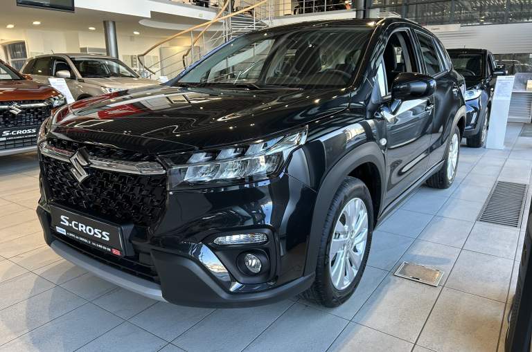 Suzuki S-cross 1.4T 2WD M/T GL