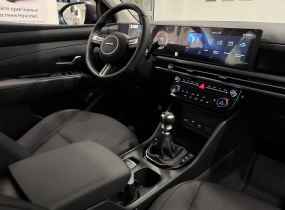 Hyundai Tucson NX4 PE 2.0 Express 2WD 6AT