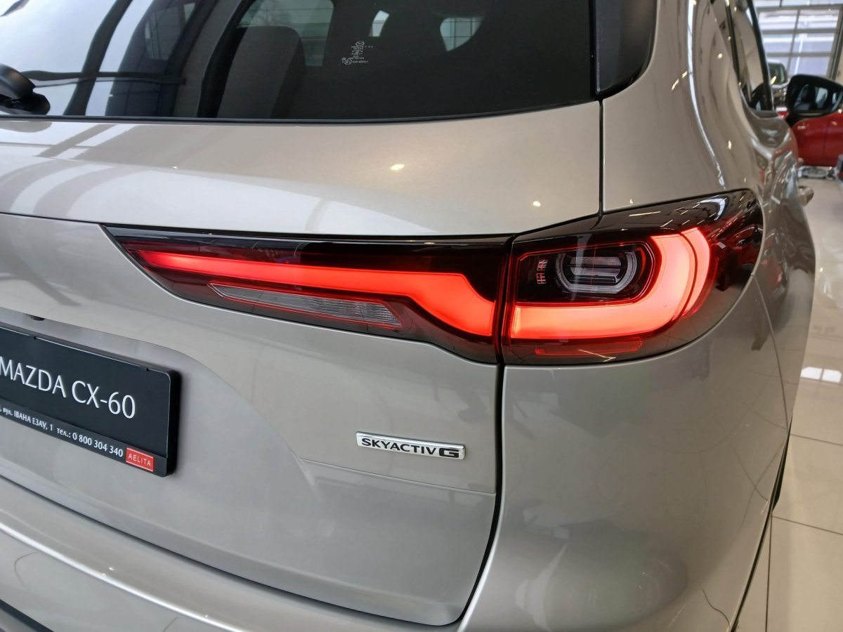 MAZDA CX-60 2.5L 8AT 4WD Premium-Line
