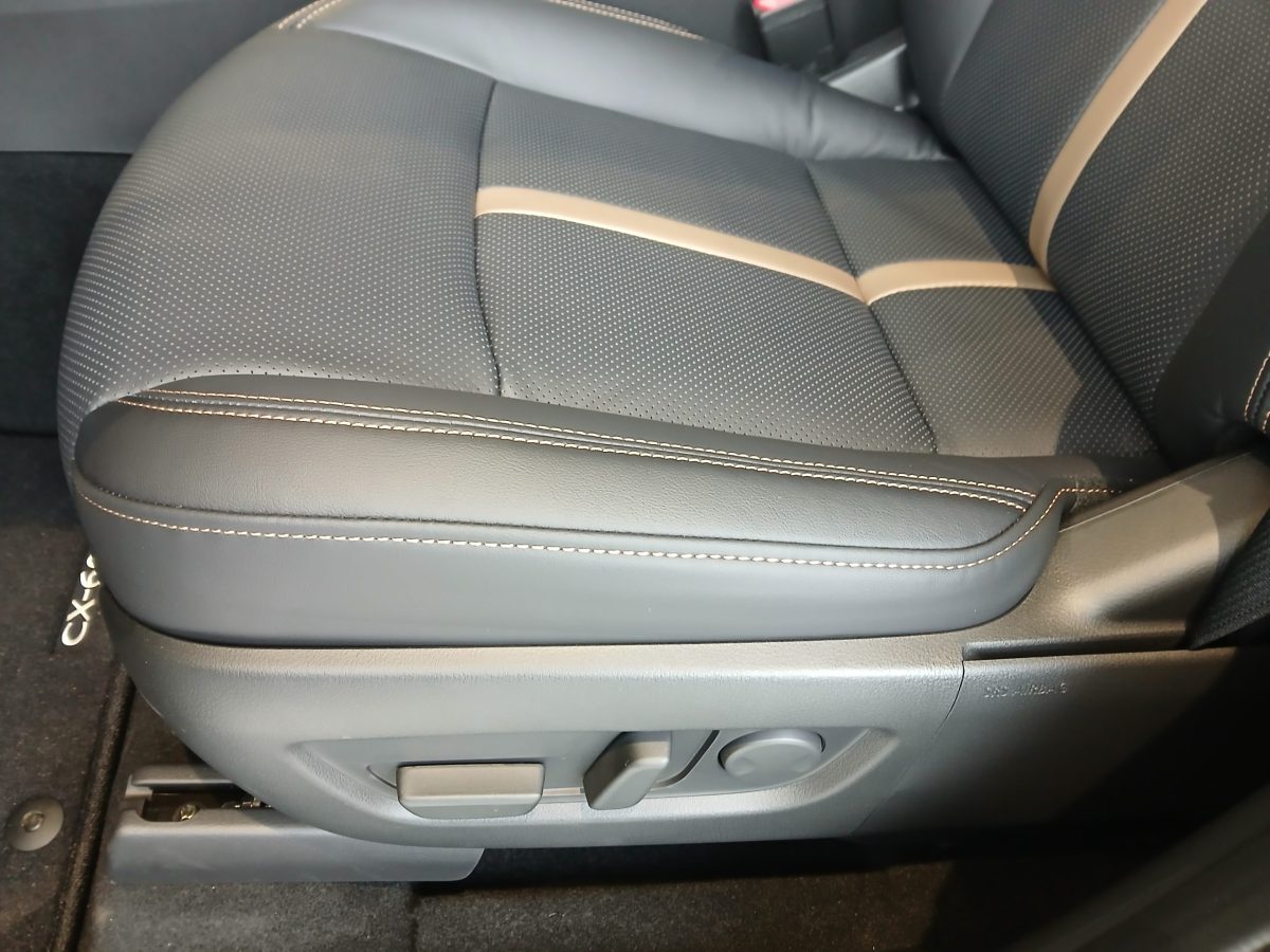 MAZDA CX-60 2.5L 8AT 4WD Premium-Line