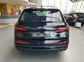 Audi SQ7 2026