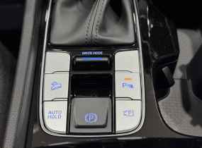 Hyundai Tucson NX4 PE 2.0 Express 2WD 6AT