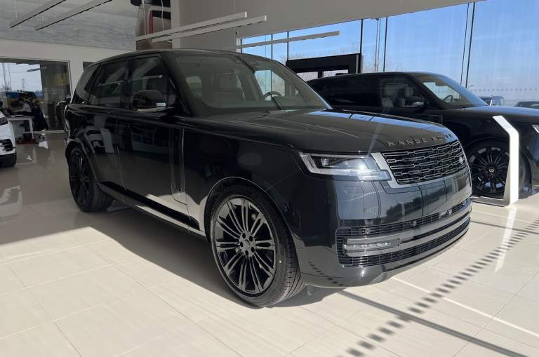 RANGE ROVER