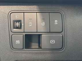 Hyundai Staria 2.2 CRDi 7-Top Bronze 8AT 4WD