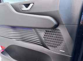 Hyundai Staria 2.2 CRDi 7-Top Bronze 8AT 4WD