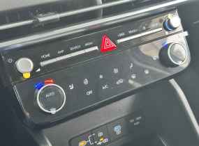 HYUNDAI Tucson NX4 PE 2.0 Express 2WD