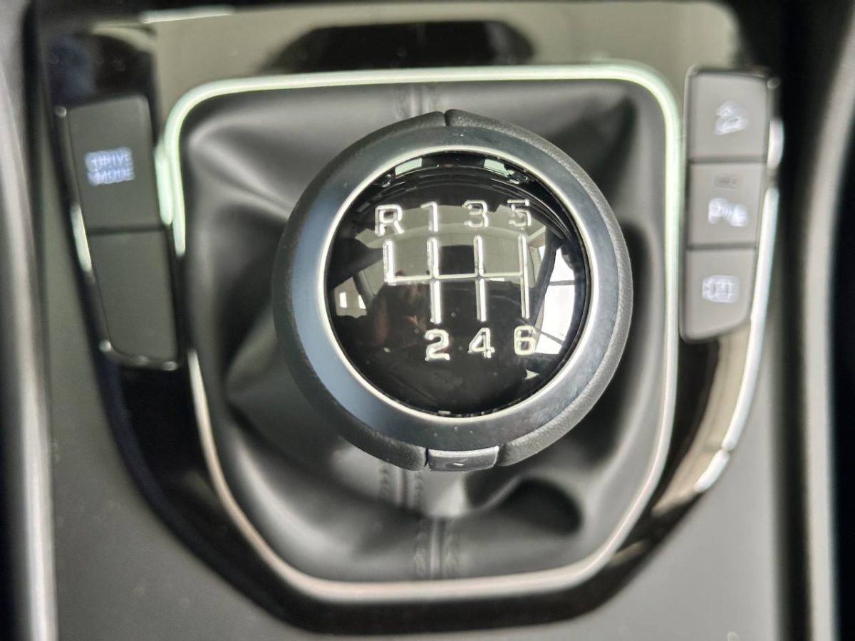 HYUNDAI Tucson NX4 PE 2.0 Express 2WD