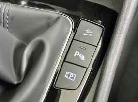 HYUNDAI Tucson NX4 PE 2.0 Express 2WD