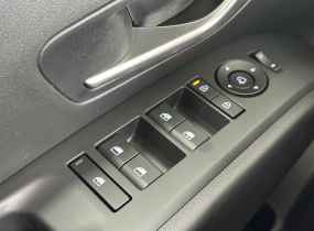 HYUNDAI Tucson NX4 PE 2.0 Express 2WD