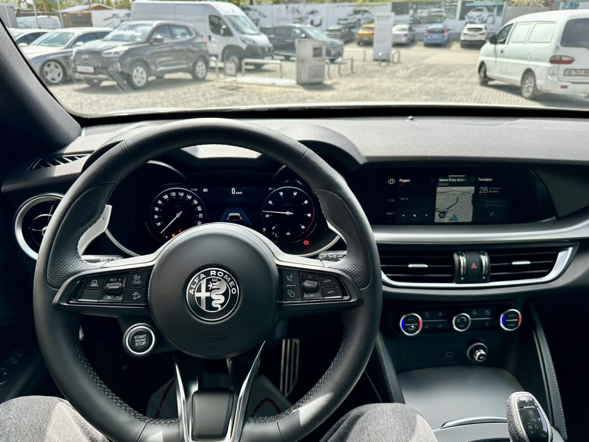 ALFA ROMEO STELVIO VELOCE
