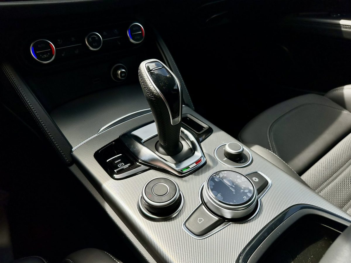ALFA ROMEO STELVIO VELOCE