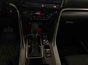 MITSUBISHI Eclipse Cross 1.5 CVT Instyle