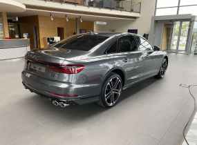 Audi S8 2026
