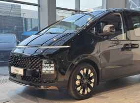 Hyundai Staria 2.2 CRDi 7-Top Bronze 8AT 4WD