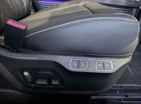 Hyundai Staria 2.2 CRDi 7-Top Bronze 8AT 4WD